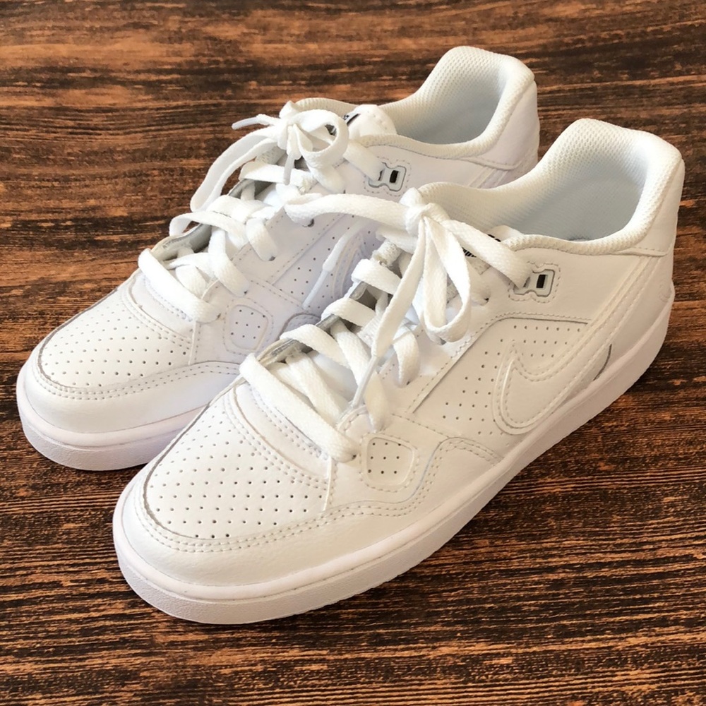 Nike Son of Force Triple White Shoes 615153-109 Big Kids Size 6.5Y